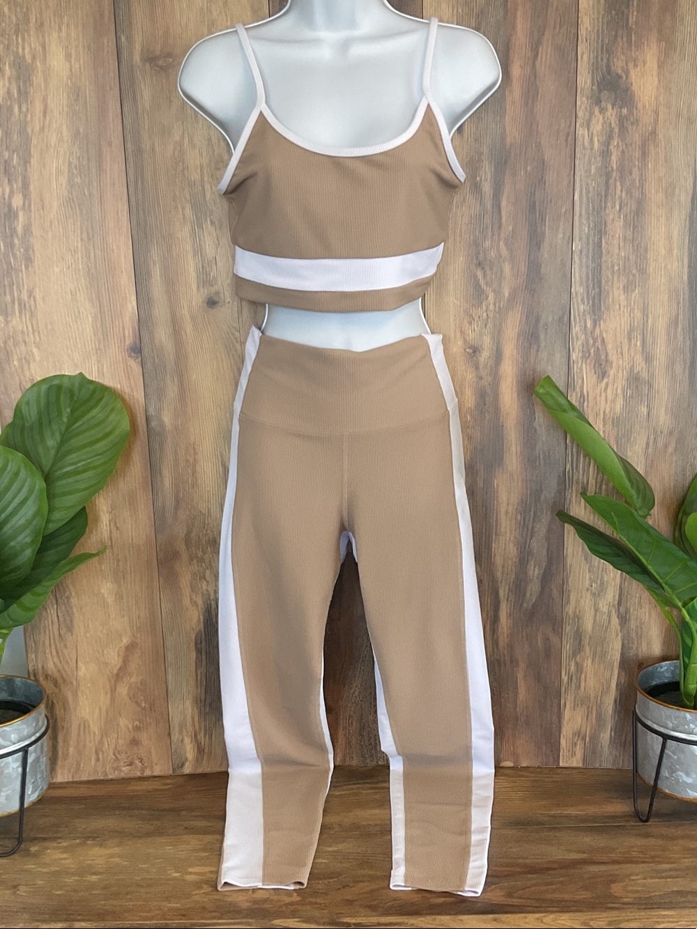 Beach Riot High-Waist Colorblock Crop Leggings 2 Piece Set M 169B